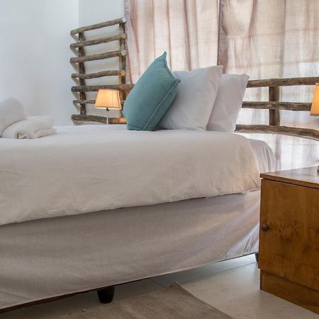 Leeville Guesthouse Касане Экстерьер фото